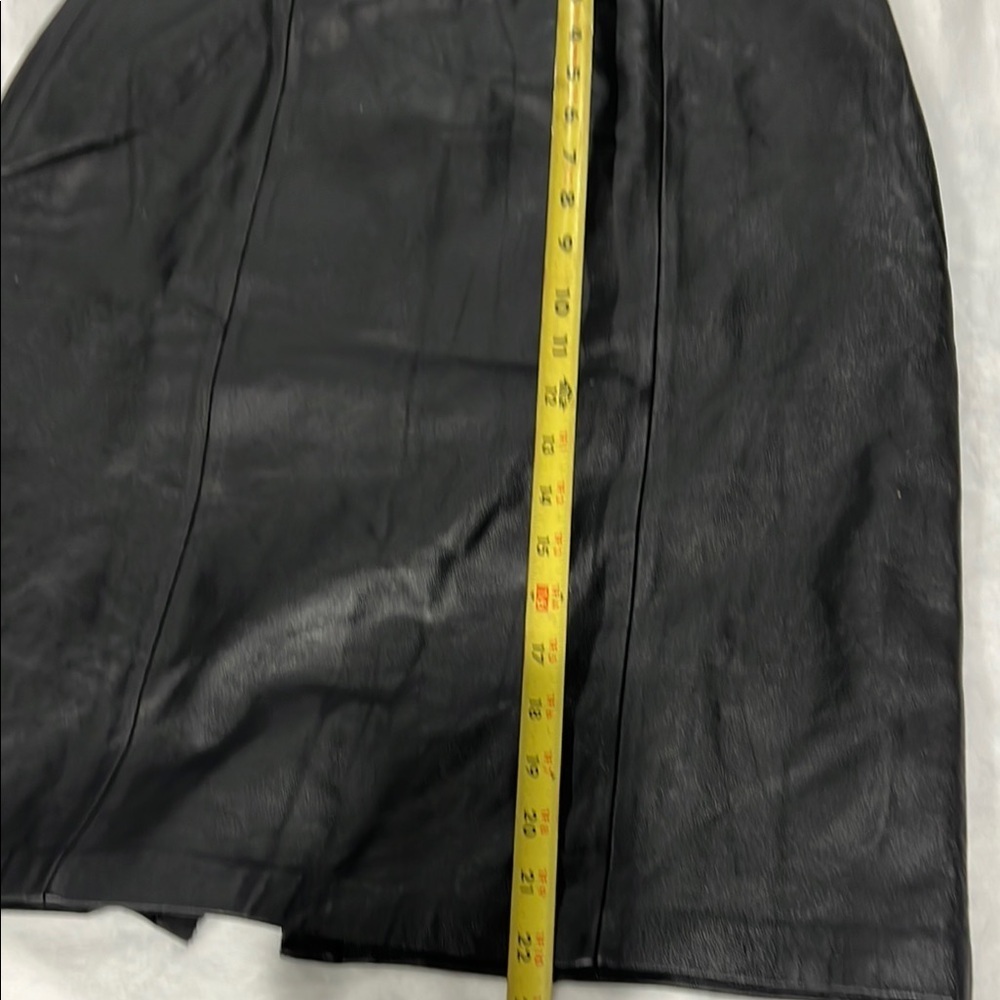 Vintage Jaclyn Smith Elegant Black Leather Skirt Sz 14 - Picture 7 of 7